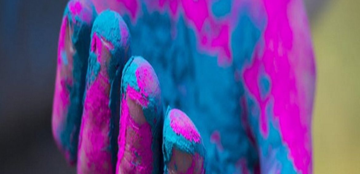 COLORS OF US